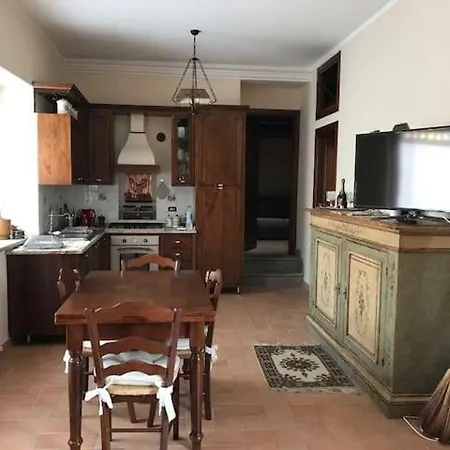 Casa Roby Feriehus Zepponami